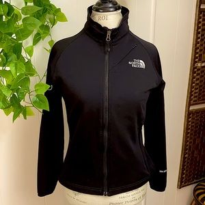 The North Face women’s black full zipper jacket TKA stretch